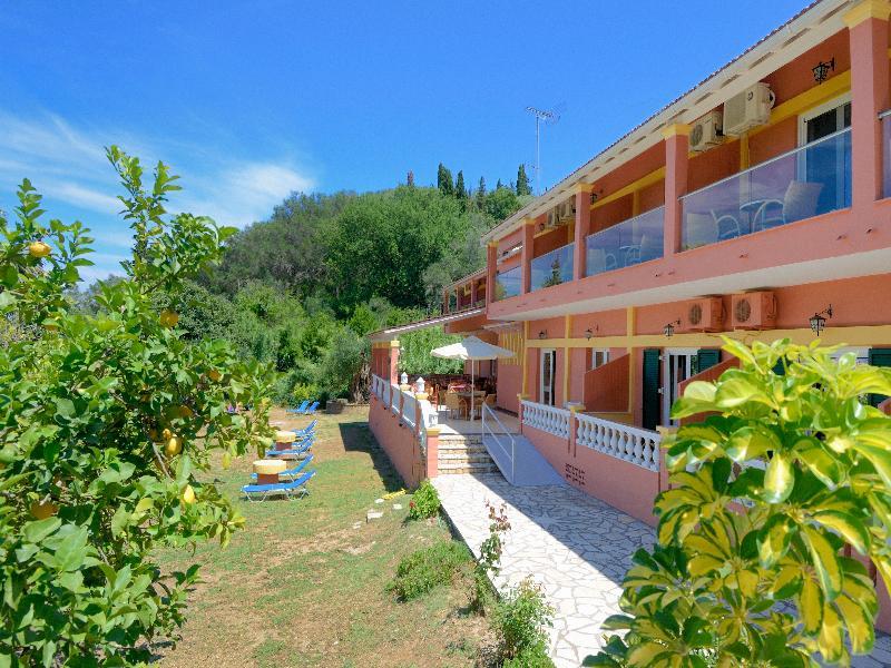 Hotel Penelope Букари Екстериор снимка